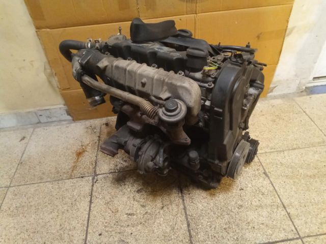 bontott CITROËN XSARA PICASSO Motor (Fűzött blokk hengerfejjel)