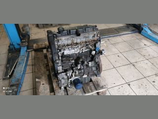 bontott CITROËN XSARA PICASSO Motor (Fűzött blokk hengerfejjel)