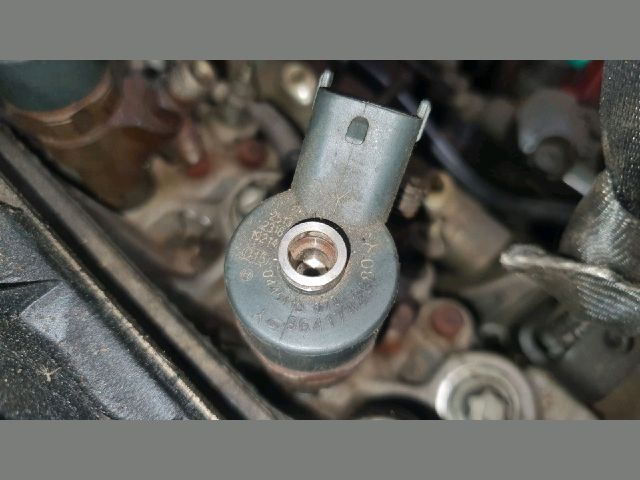 bontott CITROËN XSARA PICASSO Motor (Fűzött blokk hengerfejjel)