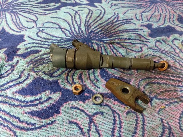 bontott CITROËN XSARA PICASSO Porlasztó (1 db)