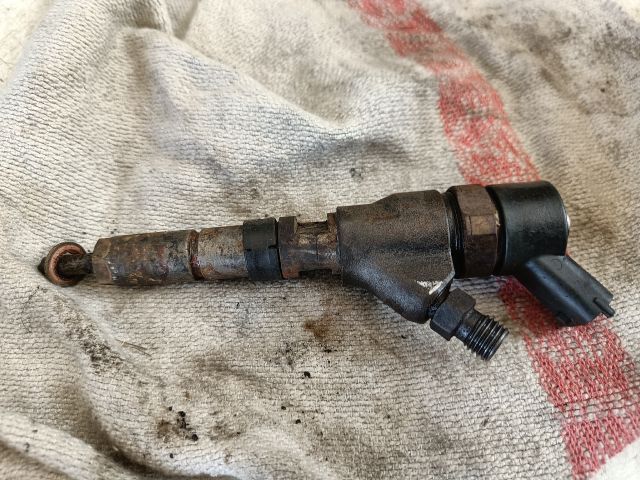 bontott CITROËN XSARA PICASSO Porlasztó (1 db)