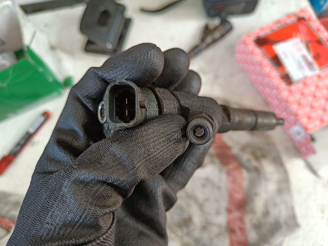 bontott CITROËN XSARA PICASSO Porlasztó (1 db)