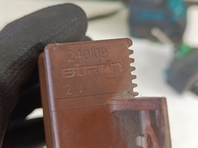 bontott CITROËN XSARA PICASSO Üzemanyag Szivattyú Relé