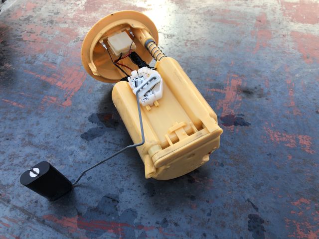 bontott CITROËN XSARA PICASSO Üzemanyag Szivattyú