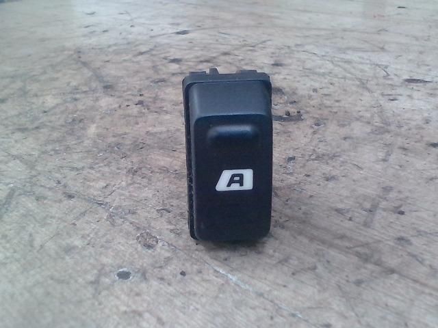 bontott CITROËN XSARA PICASSO Ablakemelő Kapcsoló (Pozíciófüggetlen)