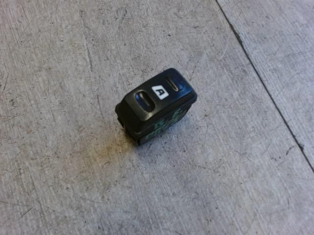 bontott CITROËN XSARA PICASSO Bal első Ablakemelő Kapcsoló