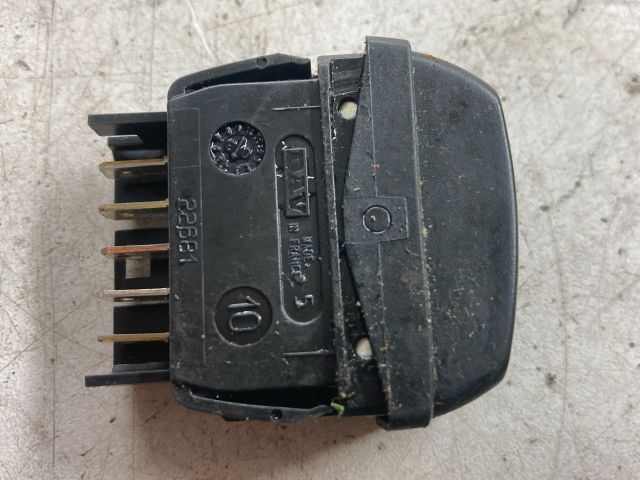 bontott CITROËN XSARA PICASSO Bal első Ablakemelő Kapcsoló