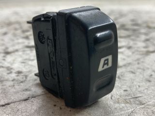 bontott CITROËN XSARA PICASSO Bal első Ablakemelő Kapcsoló