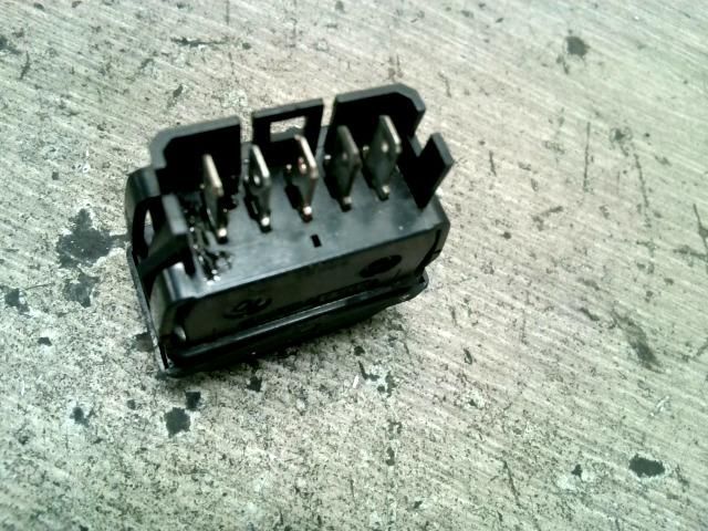 bontott CITROËN XSARA PICASSO Bal első Ablakemelő Kapcsoló