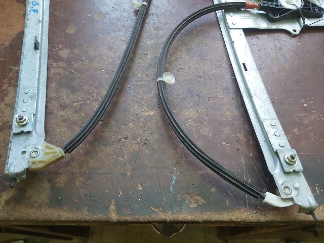 bontott CITROËN XSARA PICASSO Bal első Ablakemelő Szerkezet (Elektromos)