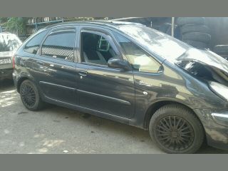 bontott CITROËN XSARA PICASSO Bal első Ajtó Kárpit