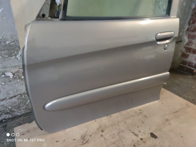 bontott CITROËN XSARA PICASSO Bal első Ajtó (Részeivel)