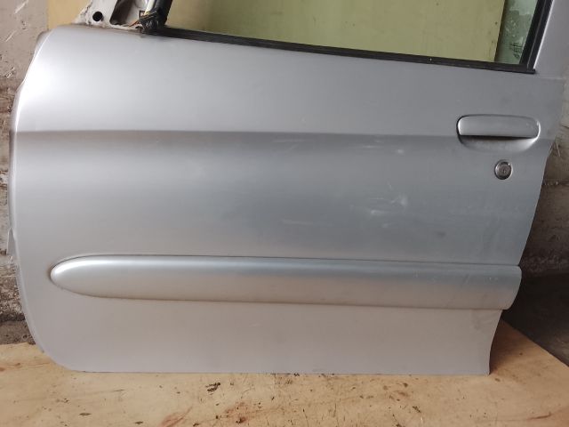 bontott CITROËN XSARA PICASSO Bal első Ajtó (Részeivel)