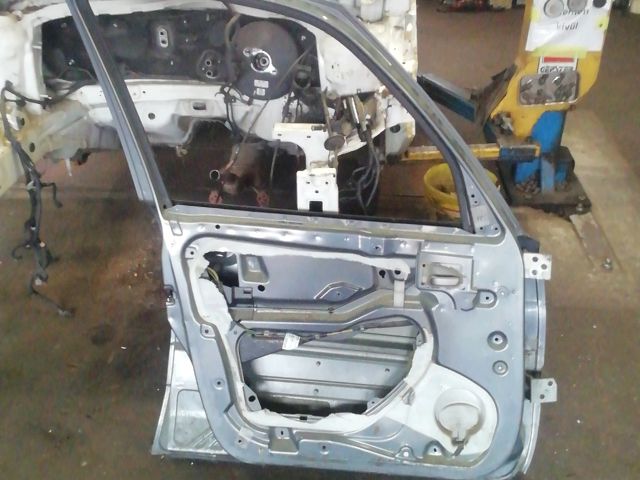 bontott CITROËN XSARA PICASSO Bal első Ajtó (Üres lemez)