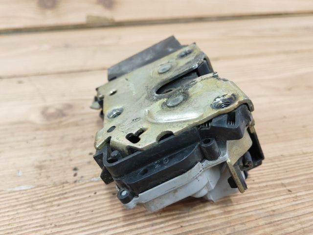 bontott CITROËN XSARA PICASSO Bal első Ajtózár