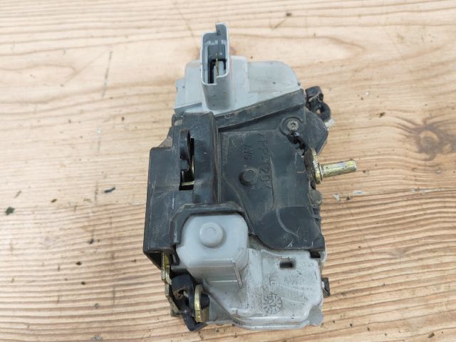 bontott CITROËN XSARA PICASSO Bal első Ajtózár