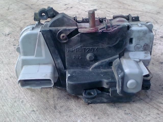 bontott CITROËN XSARA PICASSO Bal első Ajtózár