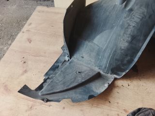 bontott CITROËN XSARA PICASSO Bal első Dobbetét (Kerékjárati, Műanyag)