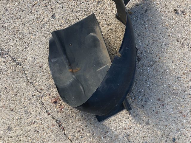 bontott CITROËN XSARA PICASSO Bal első Dobbetét (Kerékjárati, Műanyag)