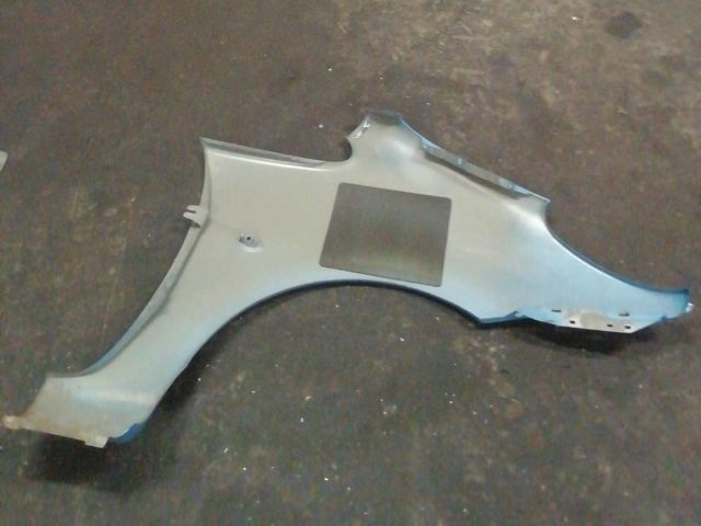 bontott CITROËN XSARA PICASSO Bal első Sárvédő