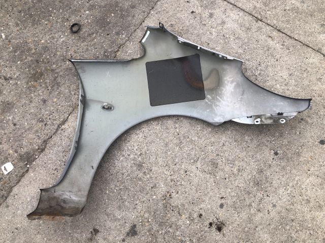 bontott CITROËN XSARA PICASSO Bal első Sárvédő