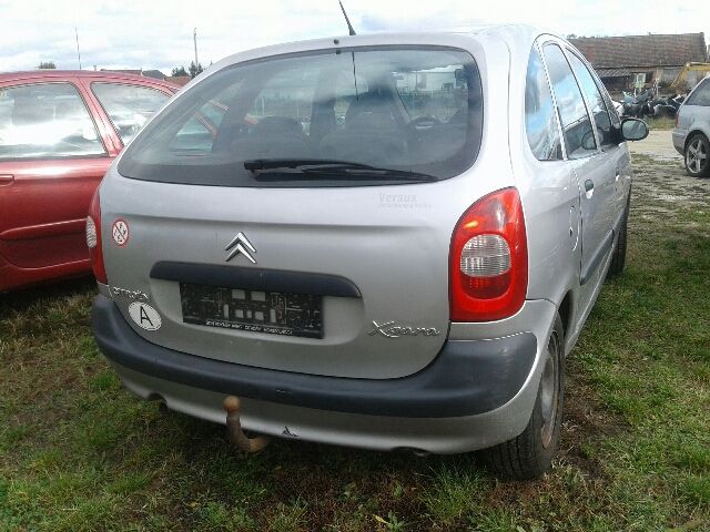 bontott CITROËN XSARA PICASSO Bal Fényszóró