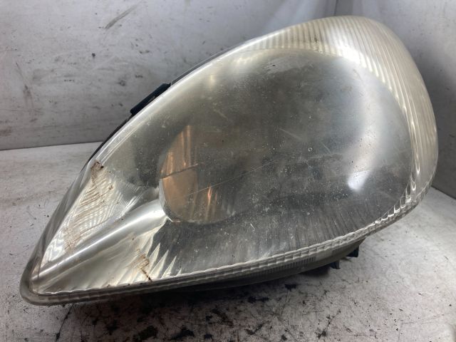 bontott CITROËN XSARA PICASSO Bal Fényszóró