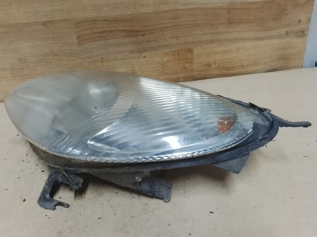 bontott CITROËN XSARA PICASSO Bal Fényszóró