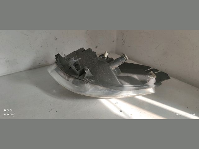 bontott CITROËN XSARA PICASSO Bal Fényszóró