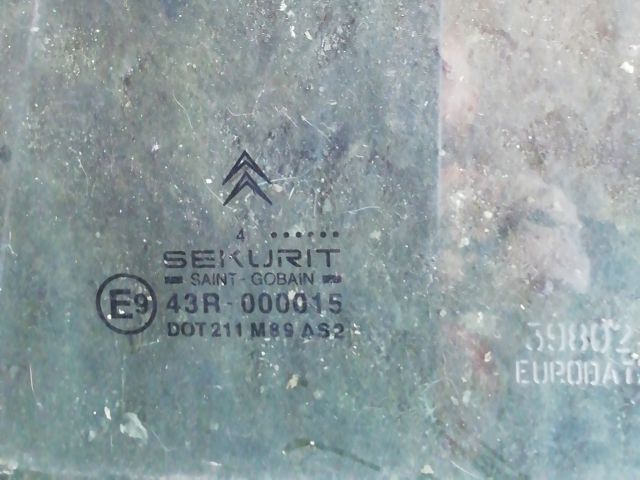 bontott CITROËN XSARA PICASSO Bal hátsó Ablak