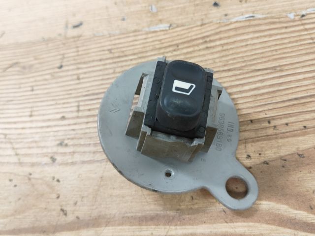 bontott CITROËN XSARA PICASSO Bal hátsó Ablakemelő Kapcsoló