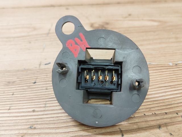 bontott CITROËN XSARA PICASSO Bal hátsó Ablakemelő Kapcsoló