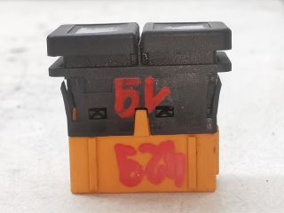 bontott CITROËN XSARA PICASSO Bal hátsó Ablakemelő Kapcsoló