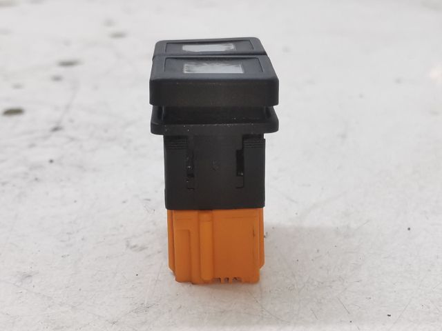 bontott CITROËN XSARA PICASSO Bal hátsó Ablakemelő Kapcsoló