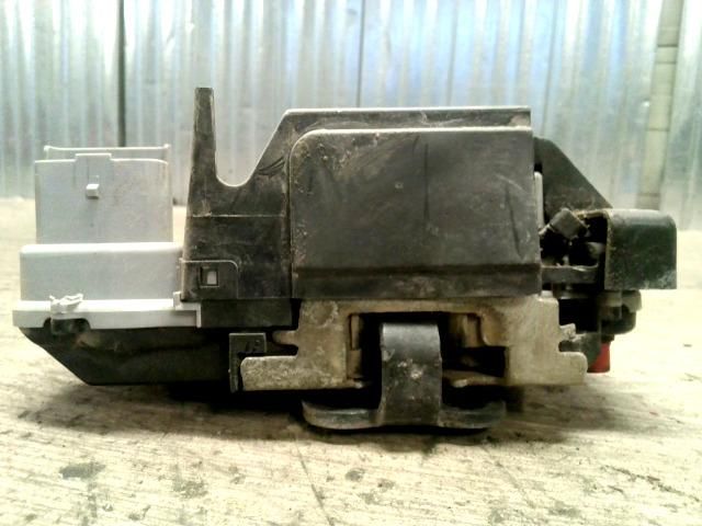 bontott CITROËN XSARA PICASSO Bal hátsó Ajtózár