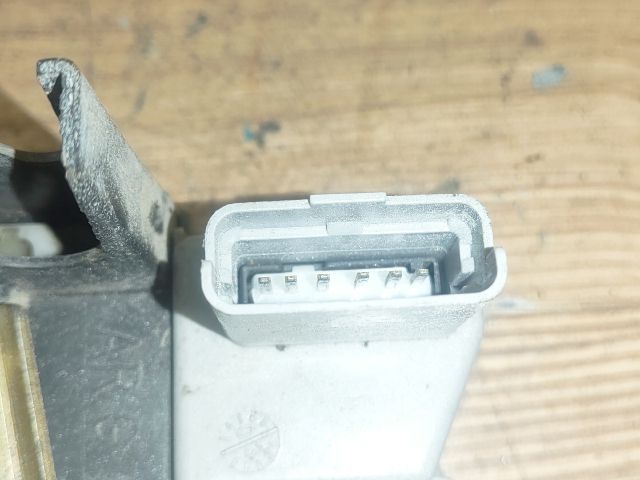 bontott CITROËN XSARA PICASSO Bal hátsó Ajtózár