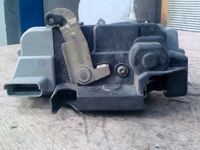 bontott CITROËN XSARA PICASSO Bal hátsó Ajtózár