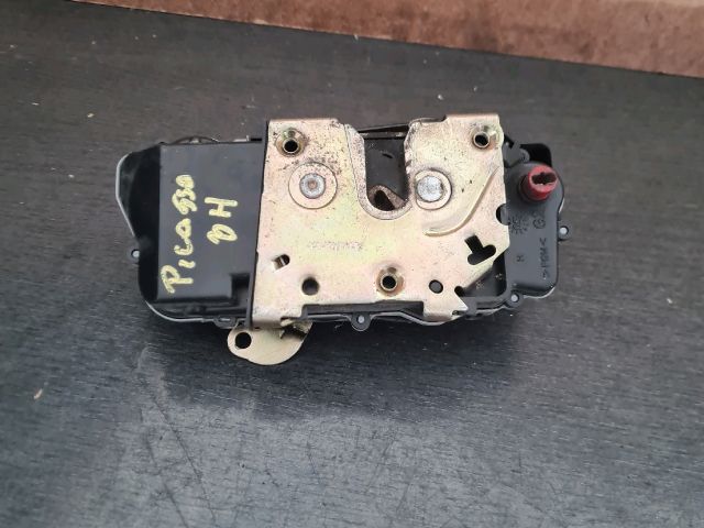 bontott CITROËN XSARA PICASSO Bal hátsó Ajtózár