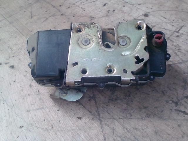 bontott CITROËN XSARA PICASSO Bal hátsó Ajtózár