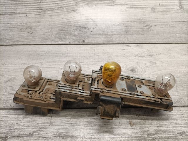 bontott CITROËN XSARA PICASSO Bal Hátsó Lámpa Foglalat