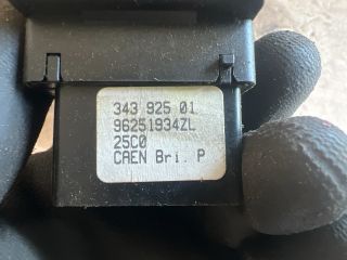 bontott CITROËN XSARA PICASSO Bal Kormánykapcsoló Irányjelző