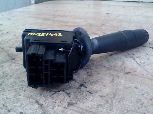 bontott CITROËN XSARA PICASSO Bal Kormánykapcsoló Irányjelző