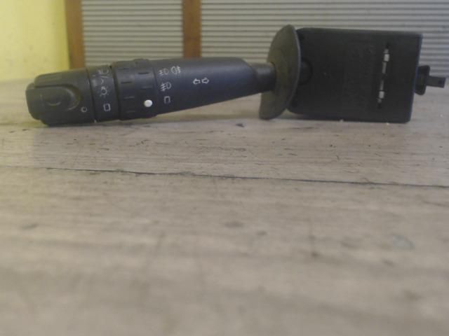 bontott CITROËN XSARA PICASSO Bal Kormánykapcsoló Irányjelző