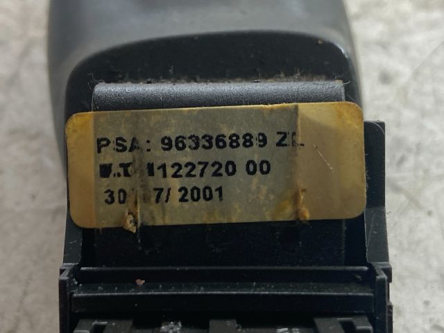 bontott CITROËN XSARA PICASSO Bal Multikormány Kapcsoló