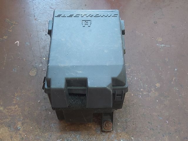 bontott CITROËN XSARA PICASSO Biztosítéktábla Doboz