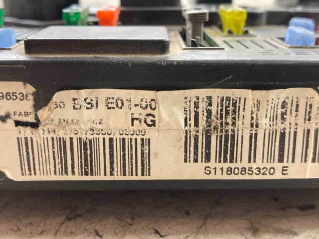 bontott CITROËN XSARA PICASSO Biztosítéktábla Doboz