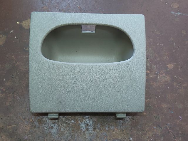 bontott CITROËN XSARA PICASSO Biztosítéktábla Fedél