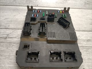 bontott CITROËN XSARA PICASSO Biztosítéktábla Utastér