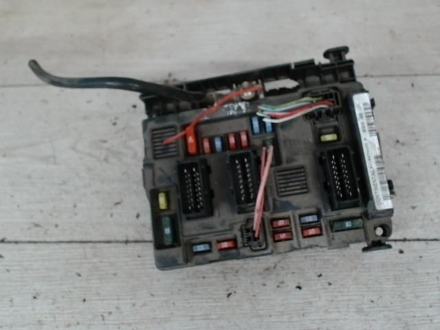 bontott CITROËN XSARA PICASSO Biztosítéktábla Utastér