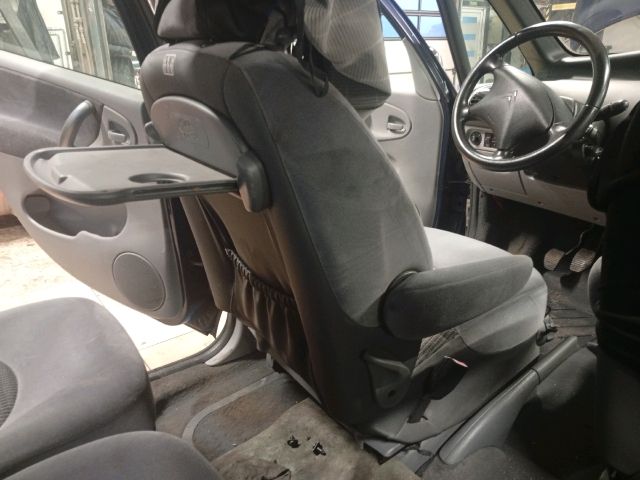 bontott CITROËN XSARA PICASSO Biztosítéktábla Utastér